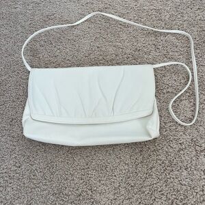 Cabrelli Canada Vintage Shoulder Bag Purse Clutch in Ivory